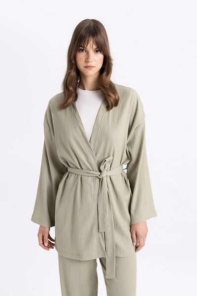 DeFacto Wickelkimono mit Schalkragen und Relax Fit Z8777AZ24SM