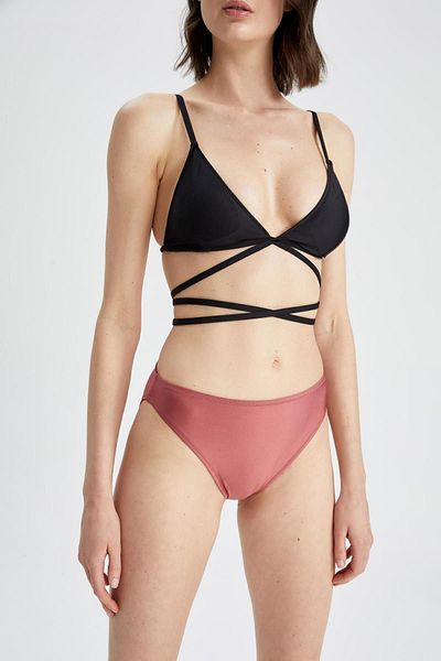 DeFacto Fall In Love Regular Fit Bottom Bikini W6126az22sm
