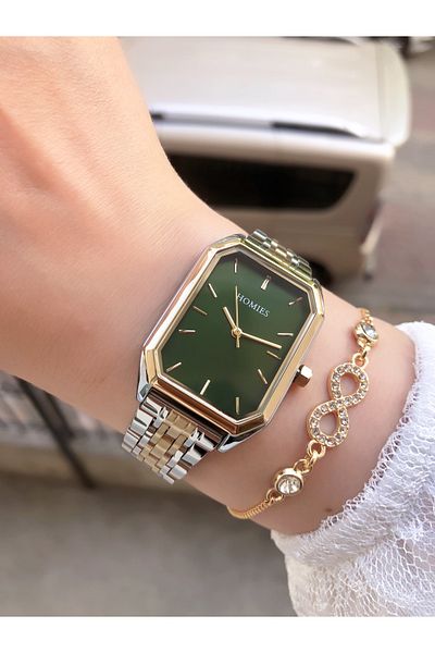 Homies Women's Wristwatch and Bracelet Set