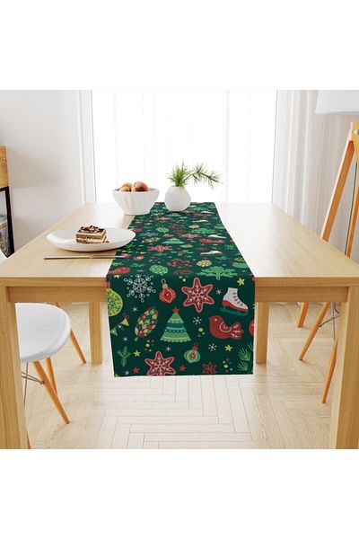 Evmila Christmas Patterned Runner Model