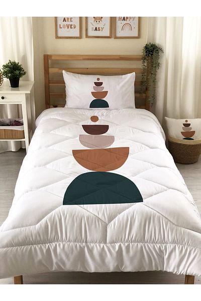 Evmila Single Geometric Patterned Quilted Sleeping Set