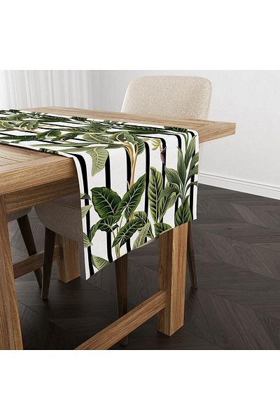 Evmila Flower Patterned Runner Model