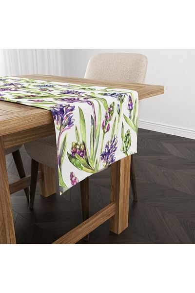Evmila Runner Model - Floral Pattern