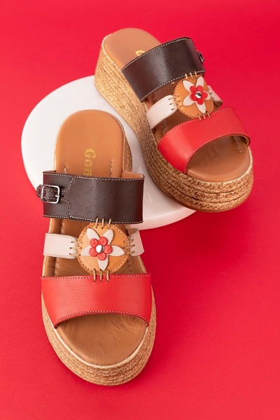 Gondol Жіночі туфлі на платформі з натуральної шкіри Mlk.5254