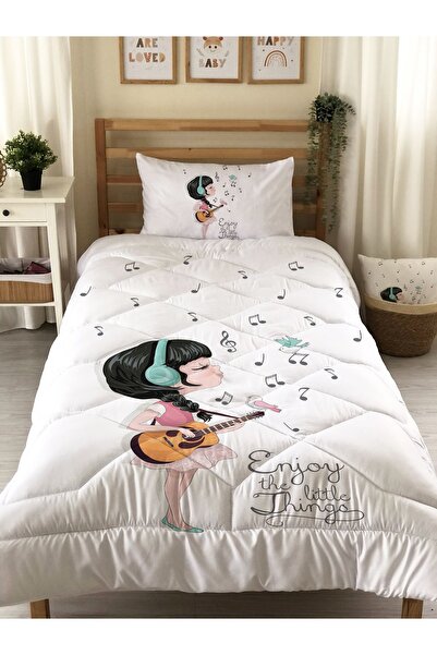 Evmila Gitar Çalan Kız Desenli Kapitone Yorgan,dekoratif Yatak Örtüsü