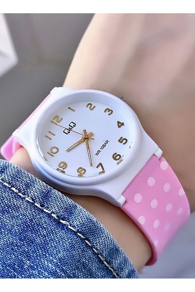 Q&Q Women's Waterproof Plastic Cord Wristwatch