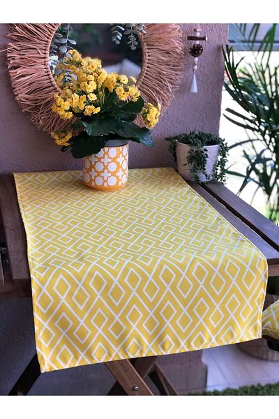 Evmila Geometric Pattern Runner 2194