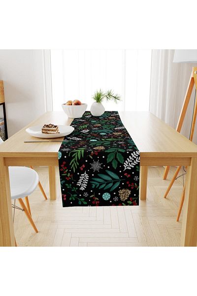 Evmila Christmas Patterned Runner Model