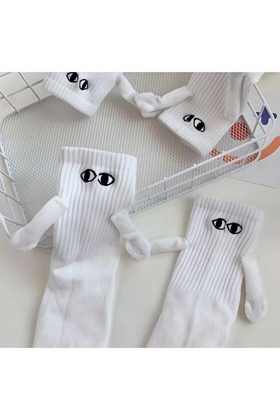 ASPANDA 2 Pairs White Magnetic Holding Hands Socks Magnetic Socks Friendship Sports Socks Lovers Socks