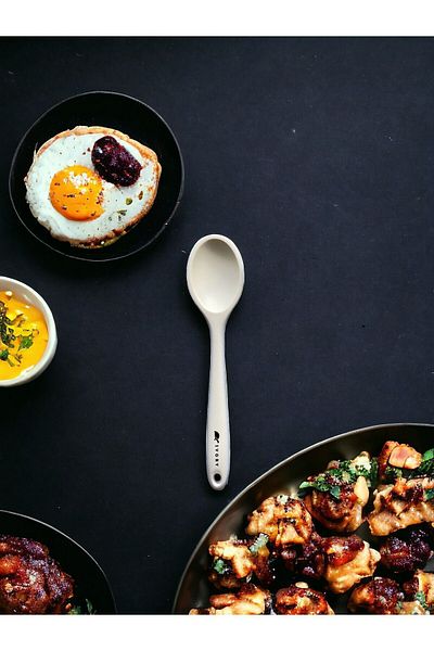 Multiamo Hard Tip Heat Resistant Fireproof Non-Stick Silicone Short Deep Spoon 20 Cm