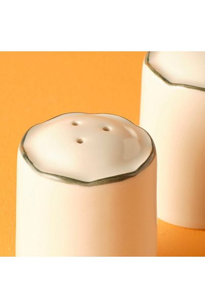 Bella Maison Sicilia Stoneware Salt and Pepper Shakers Green