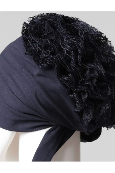 queenly Seamless Frilly Knob Cap