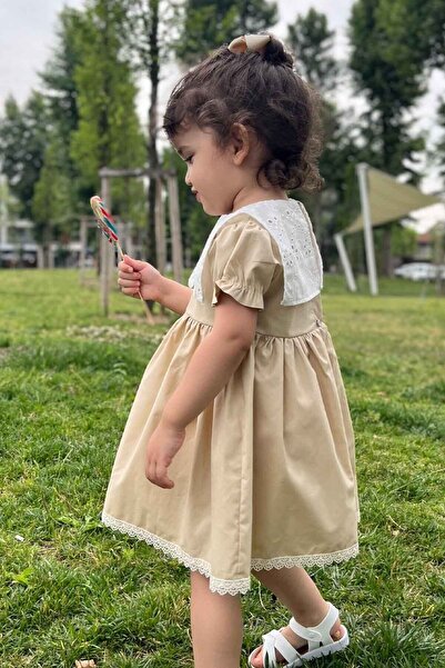 Bertuğ Bebek Dantel Detaylı Fisto Yaka Camel Poplin Kız Çocuk Bebek Elbise
