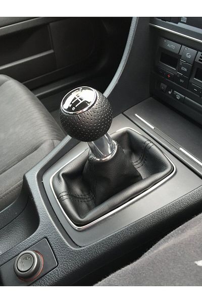vagparts Audi A4 B6 Manual Gear Shift Knob 5 forward - A4 Sline Gear Shift Knob