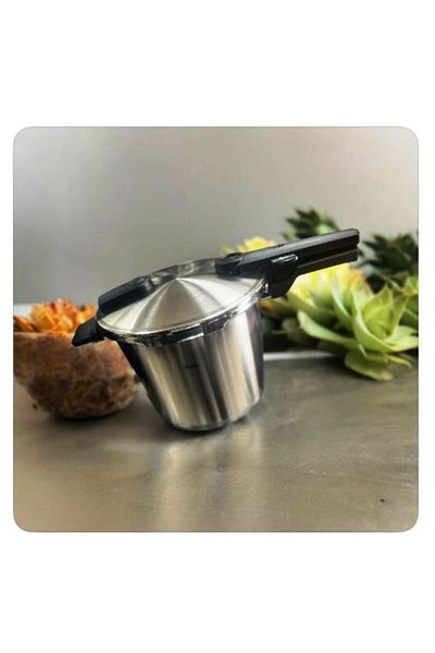 Fissler Vitaquick Premium 2-Piece Pressure Cooker Set - 3.5 + 6 lt, Glass Lid Included