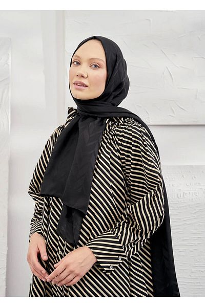 ARMANDA ITALIAN JACQUARD ZIGZAG PATTERN SHAL-SILKY JACQUARD SHAL