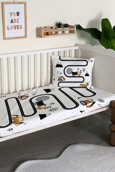 Evmila Yol Desenli Kadife Dekoratif Bebek Beşik Örtüsü