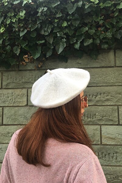 Külah Бяла шапка с уши