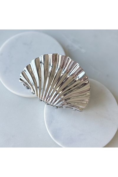 CHARMLUCKY Latch Buckle - Metal Shell Design
