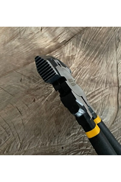Ingco ÇOK AMAÇLI PENSE ÇEKİÇ ÇİT PENSESİ SİVRİ ÇEKİÇ TEL KESME PENSESİ 27CM