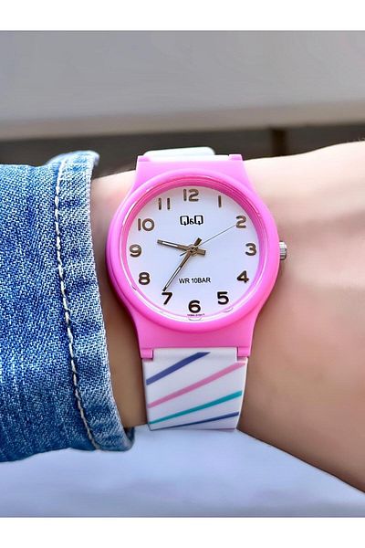 Q&Q  Women's Waterproof Plastic Cord Wristwatch