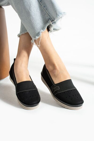 HKM shoes أحذية راقصة الباليه المرنة المرنة للنساء للاستخدام اليومي والموسم الجديد ونعل ناعم ومريح بالكامل