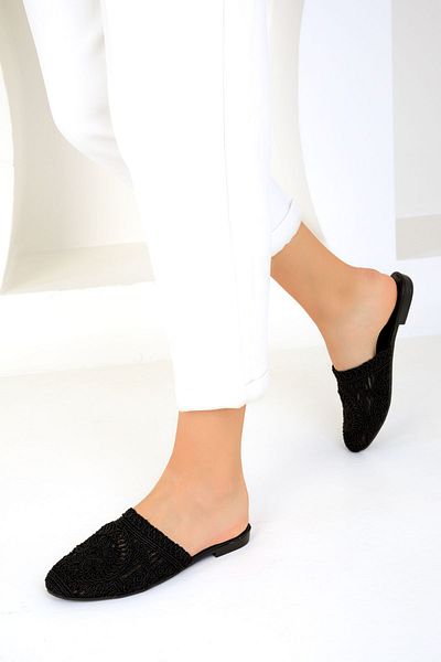 SOHO Women's Black Slippers - 19253 Model