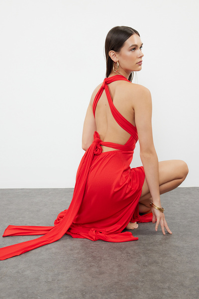 Trendyol Collection Kötött Maxi strandruha - piros szalaggal és nyakkendővel TBESS21EL2992