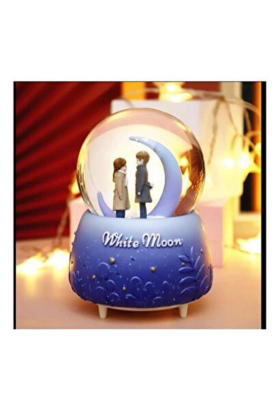 hediyesahibi Beyaz Ay Altında Mutlu Aşıklar Püskürtmeli Işıklı Müzikli Kar Kü...