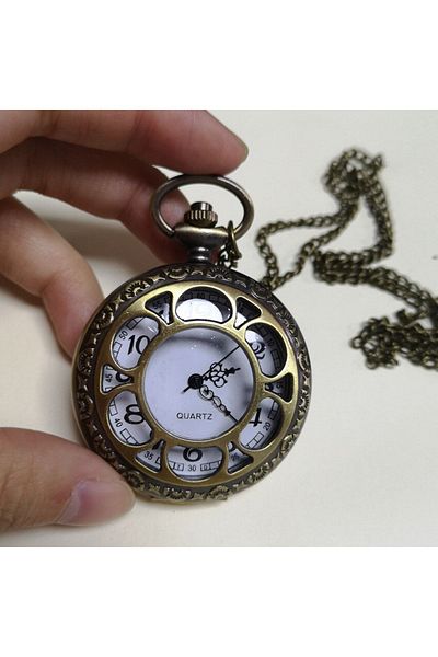 Hediye Sahibi Retro Flower Themed Quartz Chain Pendant Clock