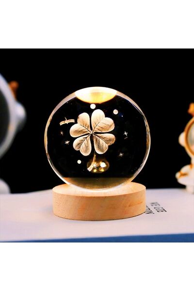 CornerShop İsme Özel Işıklı Ahşap Kaideli Yonca Temalı Cam Küre 8*6cm