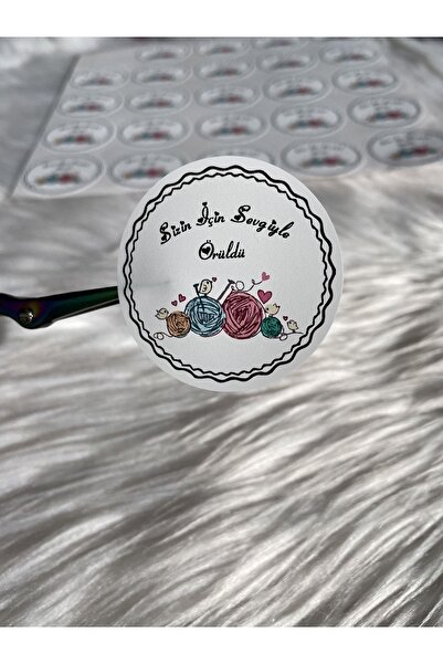 eylülün etiket fabrikası Modelul de tampon rotund este tricotat cu dragoste p...