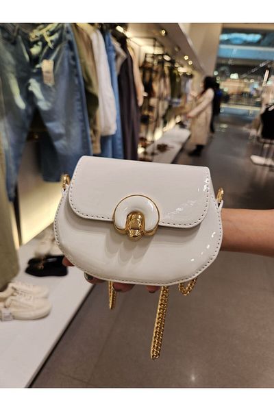 Mercan -Stores Women's Mini Shiny Patent Leather Accessory Chain Shoulder Strap Buckle Coin Bag