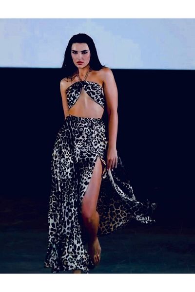 Miss Adjustable Chain Maxi Length Flared Skirt Low-cut Double Set