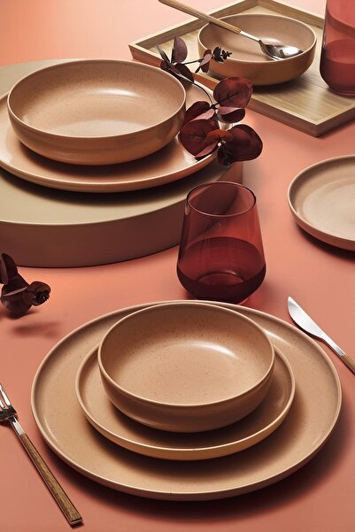 Kütahya Porselen Moderna 16 Parça 4 Kişilik Yemek Takımı Yavruağzı