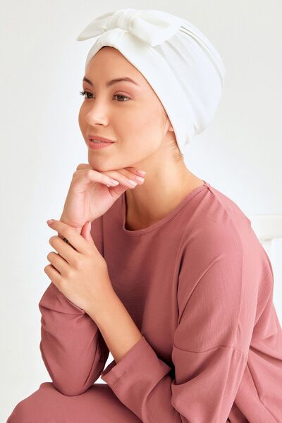 Fulla Moda Bow Bonnet