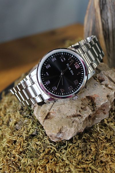 Frank Alex Fa.g11915a.03 Black Color Numeral Dial, Silver Color Steel Cord Men's Wristwatch
