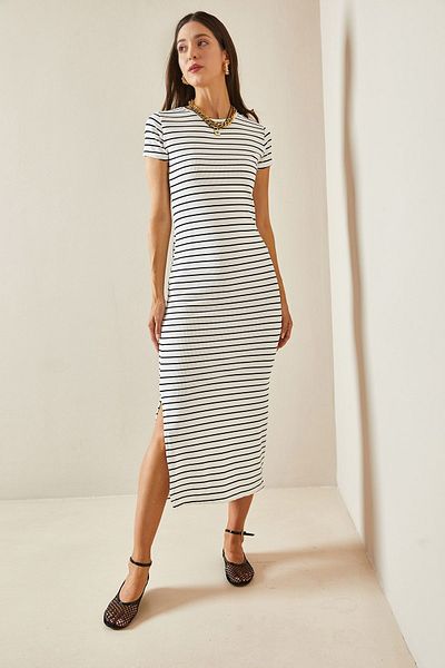 XHAN Gestreiftes Maxikleid in Weiß mit Rundhalsausschnitt - 5YXK6-48676-01