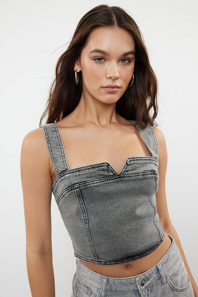 Trendyol Collection Crop Denim Bustier s šedým prošíváním Twoss24Bs00018