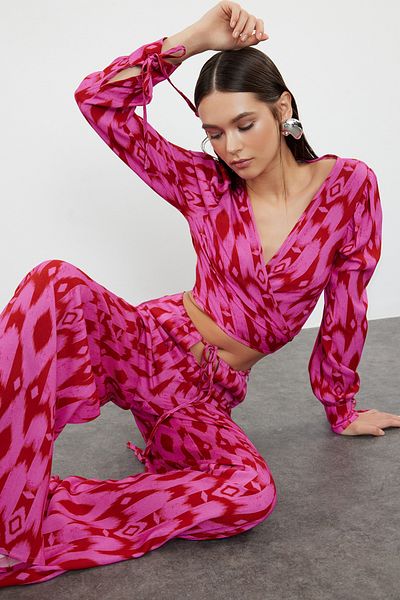 Trendyol Collection Ethnic Pattern Woven Blouse and Pants Set - Beach Tbess23Au00103