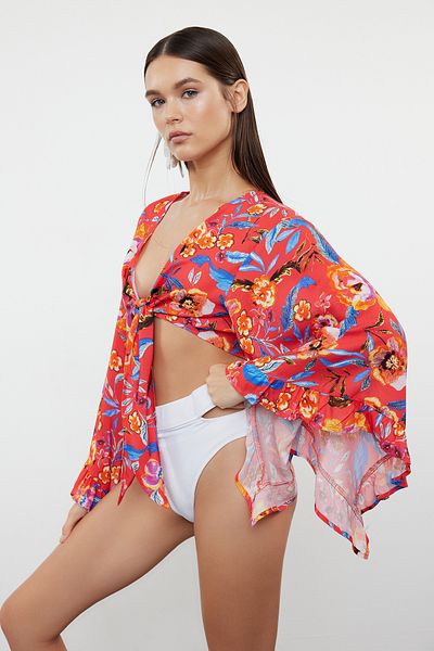 Trendyol Collection TBESS24BZ00012 - Floral Patterned Woven Tie Crop Blouse