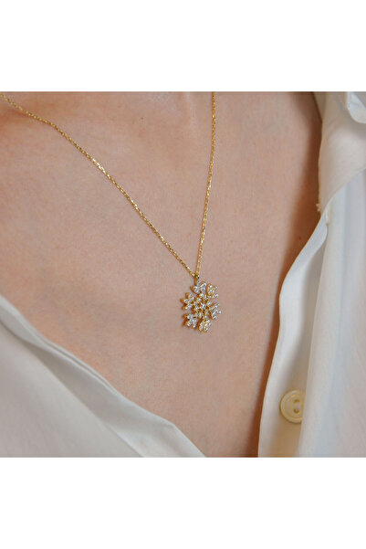 Burcu Kuyumculuk Kar Tanesi Kolye