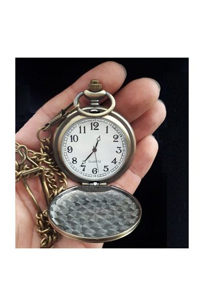 hediye sandalı Retro Tcdd Design Embossed Quartz Chain Clock