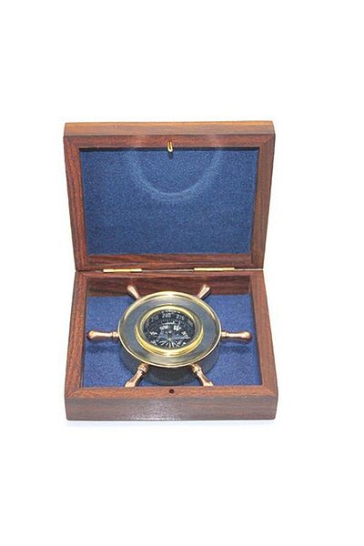 Hediye Sahibi Brass Compass with Decorative Wooden Box 11*9 cm