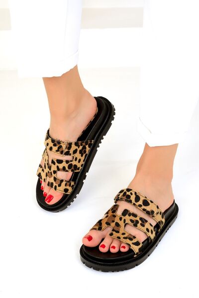 SOHO Damen-Hausschuhe mit Leopardenmuster Modell 19194