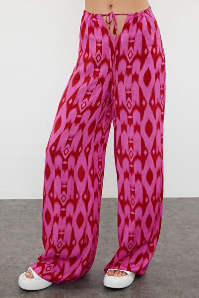 Trendyol Collection Etnikai mintás szőtt blúz és nadrág szett - Beach TBESS23AU00103