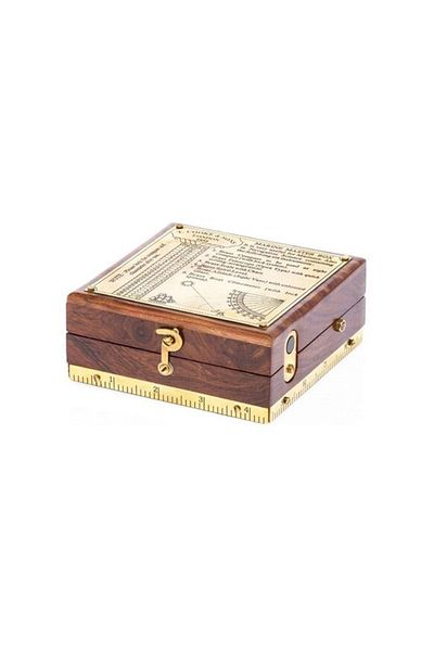 Hediye Sahibi Brass Compass with Decorative Wooden Box 12*5 Cm
