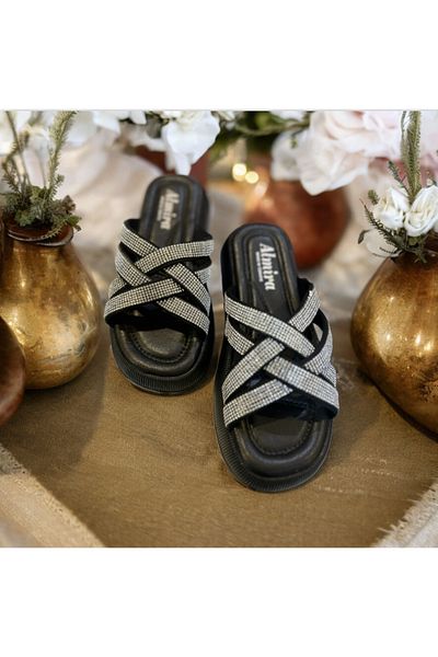 Lion Orthopedic Wedge Heeled Cross Stoned Travel Slippers