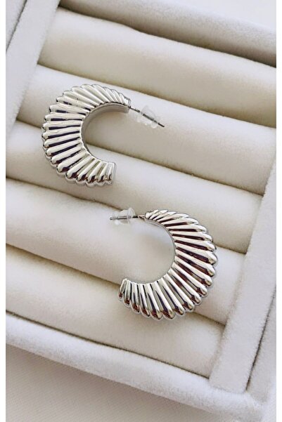 VNS Accessories حلق قمر نموذجي مسنن (3 سم)