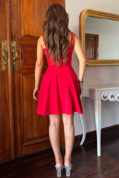 GÜLSELİ Red Flared Evening Dress - Metal Buckle